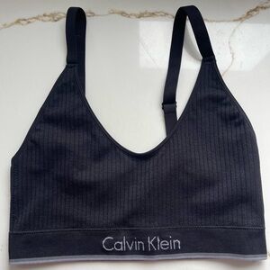 Calvin Klein bralette size Large